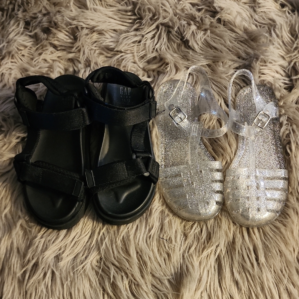 GAP Kids Black and Glittery Silver Sandals